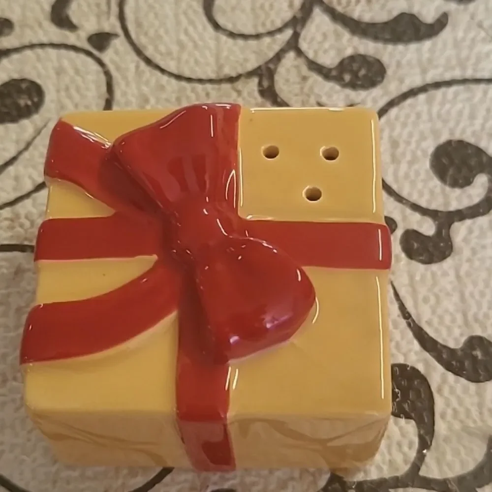 Hallmark Salt and Pepper Shakers and Tray